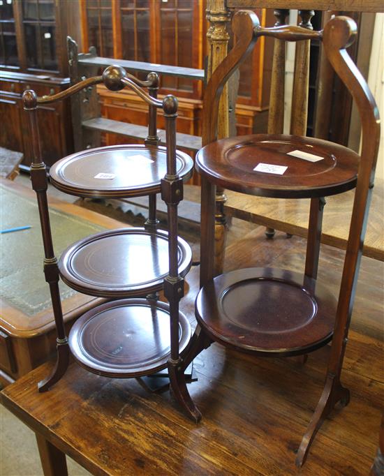 2 cake stands